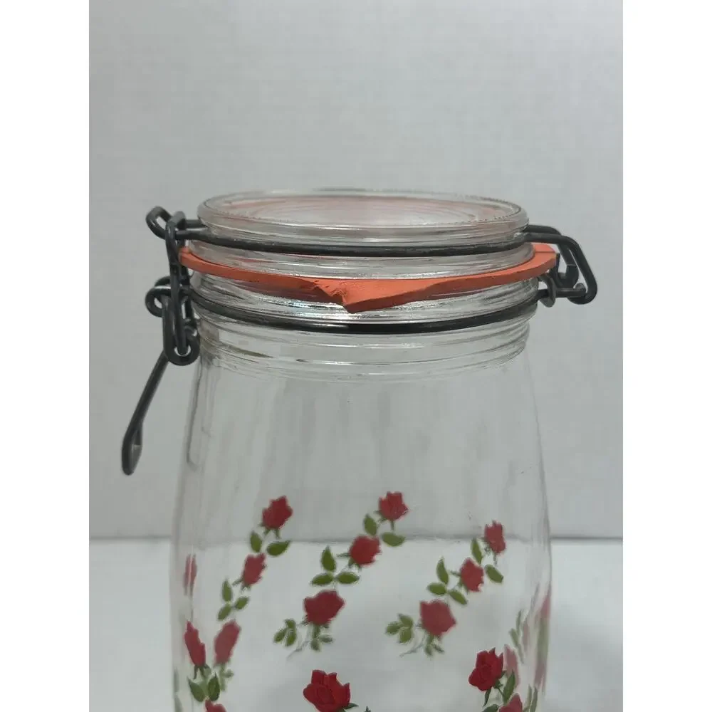 Vintage ARC Red Roses / Flowers Jar / Cannister Made in France 1.5 L